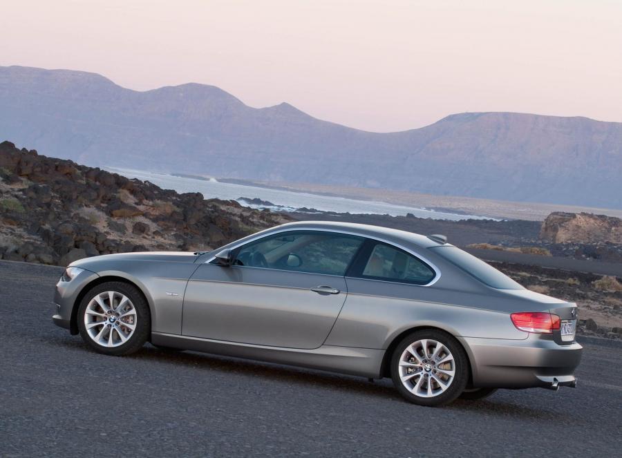  BMW 3-Series Coupe 2007 года  (фото 195 из 219)